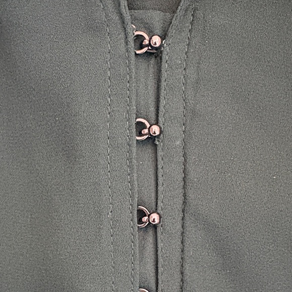 le chateau Dark Green Split-Neck Button Blouse - Picture 4 of 7